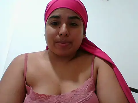 hurrem had online show from 11/05/25, 12:03