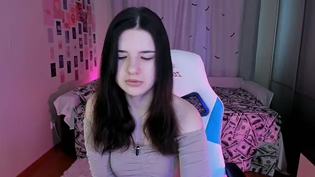 Vanessa Verona online show from 03/20/25, 05:24