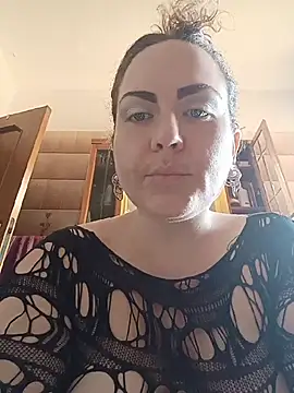 Snapshot of peachgirlmartyna chatting on 07/13/26, 01:43 peachgirlmartyna online show from 07/13/26, 01:43