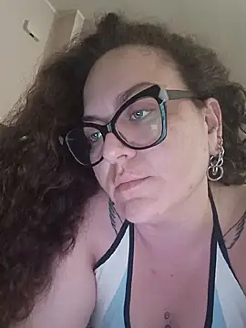 Snapshot of peachgirlmartyna chatting on 07/15/26, 01:18 peachgirlmartyna online show from 07/15/26, 01:18