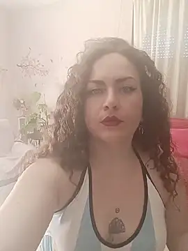 Snapshot of peachgirlmartyna chatting on 06/17/26, 02:05 peachgirlmartyna online show from 06/17/26, 02:05
