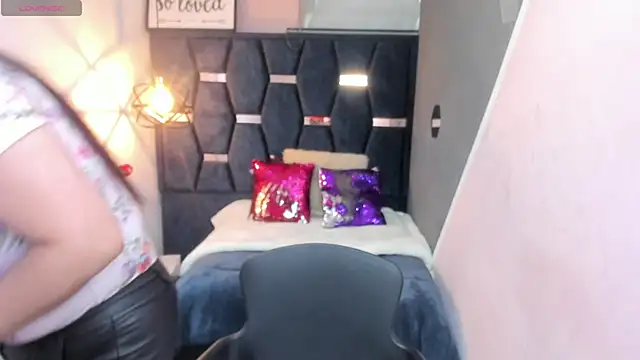 GiaFox  online show from 09/09/25, 08:40