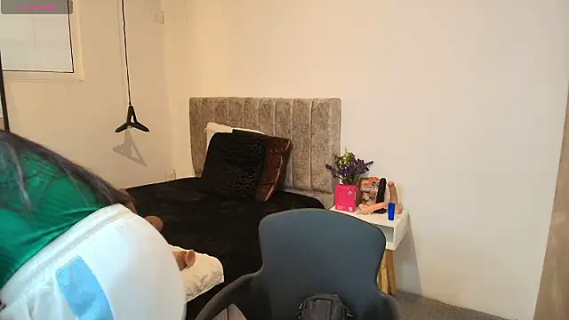 GiaFox  online show from 02/05/26, 08:15