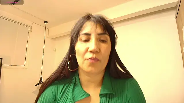 GiaFox  online show from 02/06/26, 08:21