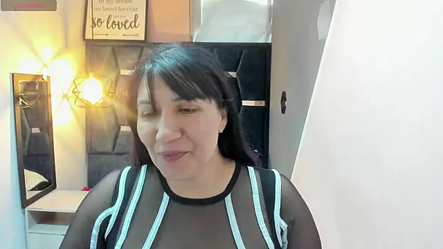 GiaFox  online show from 10/04/25, 01:34