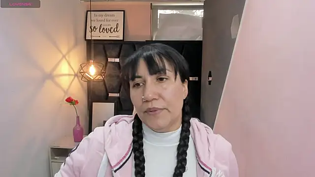 GiaFox  online show from 11/04/25, 01:15