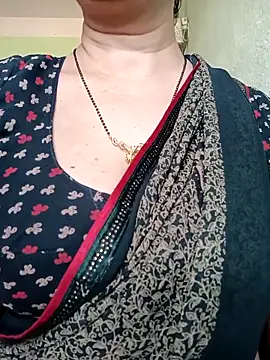 Rosy-B online show from 04/10/26, 09:49