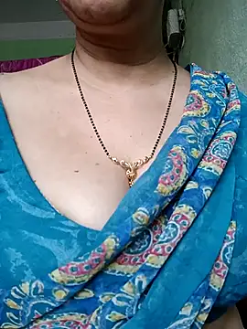 Rosy-B online show from 12/23/25, 10:03