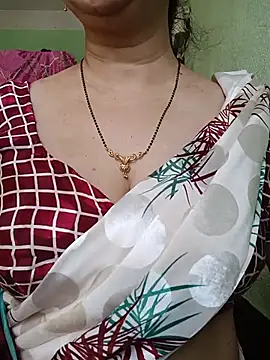 Rosy-B online show from 05/15/26, 12:41