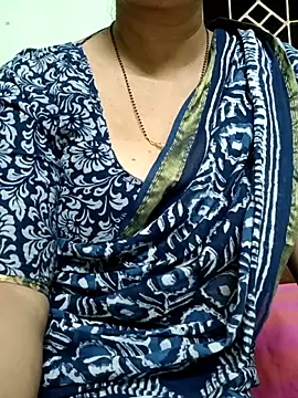 Rosy-B online show from 04/30/26, 01:51
