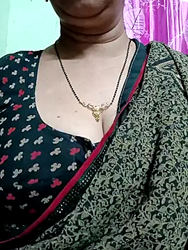 Rosy-B online show from 12/19/25, 09:28