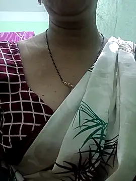 Rosy-B online show from 12/22/25, 12:44