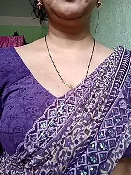 Rosy-B online show from 11/26/25, 09:42