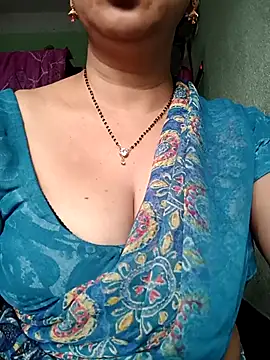 Rosy-B online show from 11/06/25, 12:36