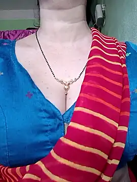 Rosy-B online show from 02/03/26, 09:47