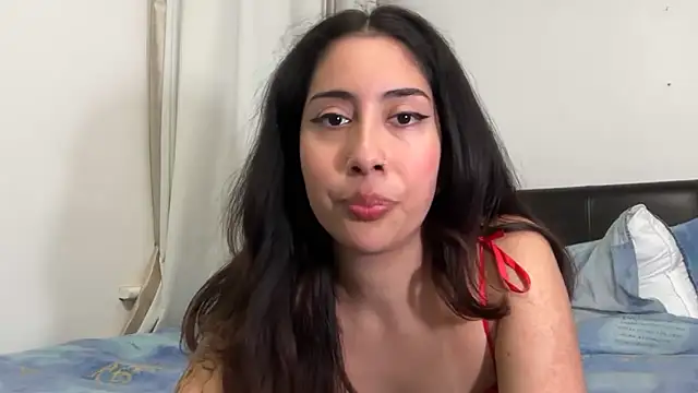 LorenaAnderson online show from 12/04/25, 09:47