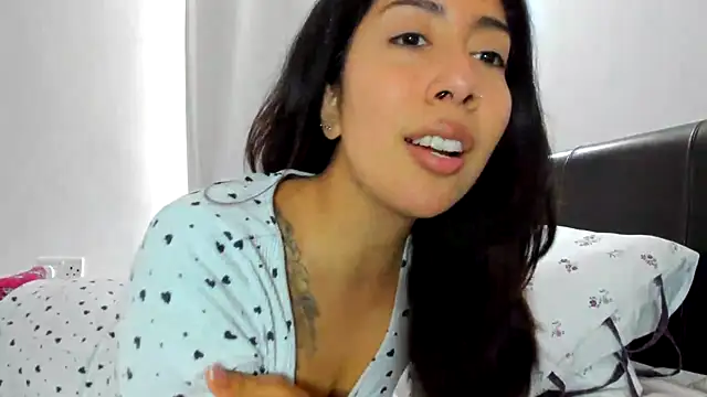 LorenaAnderson online show from 09/13/25, 09:42