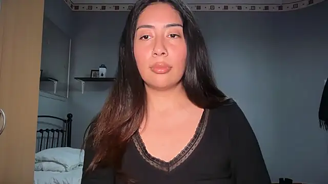 LorenaAnderson online show from 04/23/26, 08:54