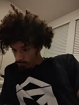 Snapshot of Clearlytothepoint420 chatting on 09/28/25, 08:10 Clearlytothepoint420 online show from 09/28/25, 08:10