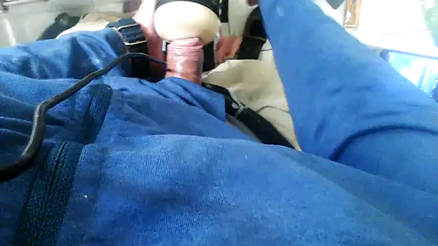 Snapshot of Clearlytothepoint420 chatting on 03/23/25, 07:09 Clearlytothepoint420 online show from 03/23/25, 07:09