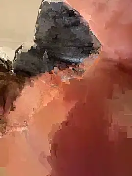 Snapshot of Clearlytothepoint420 chatting on 09/22/25, 03:40 Clearlytothepoint420 online show from 09/22/25, 03:40