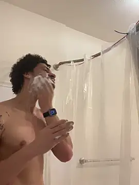 Snapshot of Clearlytothepoint420 chatting on 02/08/25, 07:49 Clearlytothepoint420 online show from 02/08/25, 07:49