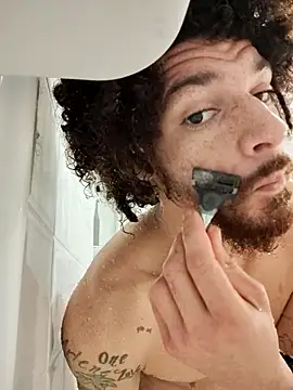 Snapshot of Clearlytothepoint420 chatting on 09/24/25, 09:10 Clearlytothepoint420 online show from 09/24/25, 09:10