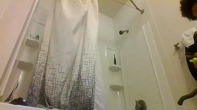 Snapshot of Clearlytothepoint420 chatting on 02/17/25, 02:49 Clearlytothepoint420 online show from 02/17/25, 02:49