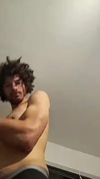 Snapshot of Clearlytothepoint420 chatting on 10/30/25, 06:27 Clearlytothepoint420 online show from 10/30/25, 06:27