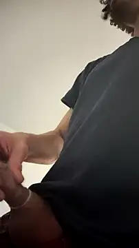 Snapshot of Clearlytothepoint420 chatting on 10/20/25, 10:10 Clearlytothepoint420 online show from 10/20/25, 10:10