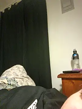 Off the Lesh online show from 11/12/25, 04:44