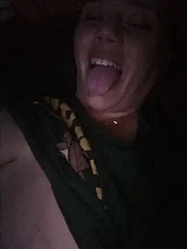 Off the Lesh online show from 11/23/25, 04:06