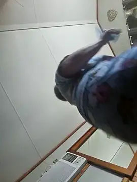 Off the Lesh online show from 11/04/25, 05:22