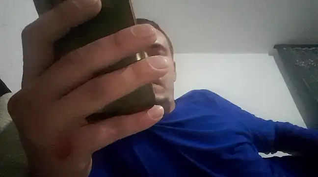 Snapshot of mayk18cm chatting on 12/04/24, 08:39 mayk18cm online show from 12/04/24, 08:39