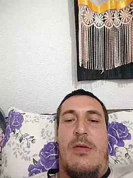 mayk18cm online show from 10/22/25, 07:46