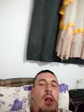 mayk18cm online show from 11/16/25, 04:12