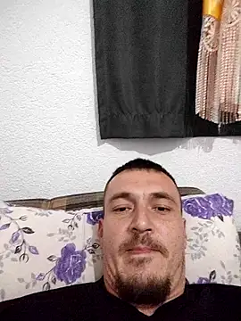 mayk18cm online show from 11/14/25, 09:40