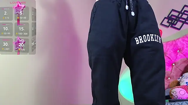 blue violette  online show from 11/27/25, 05:24