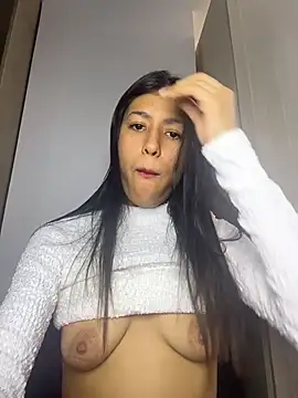 Snapshot of Valentinabaker chatting on 05/01/26, 02:00 Valentinabaker online show from 05/01/26, 02:00