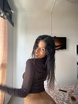 Valentinabaker online show from 03/23/26, 05:13