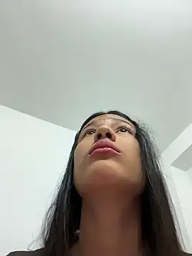 Valentinabaker online show from 01/10/26, 04:24