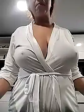 AriaRusso online show from 02/13/25, 09:49