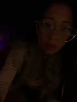 Snapshot of DeepAnalAddict chatting on 12/18/25, 04:17 DeepAnalAddict online show from 12/18/25, 04:17