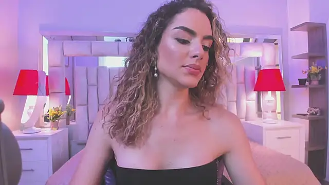 mariiahneedles online show from 02/06/26, 05:14