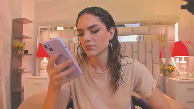 mariiahneedles online show from 02/17/26, 10:51