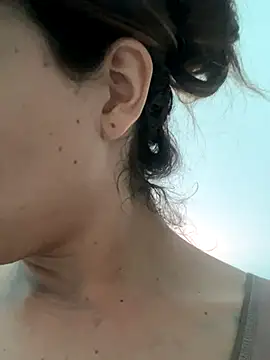 mariiahneedles online show from 09/09/25, 04:05