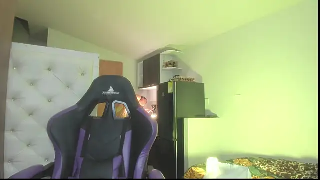 mariiahneedles online show from 06/14/26, 12:51