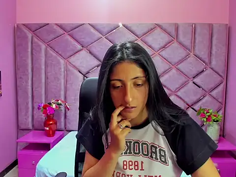 Cameron cutte online show from 11/03/25, 08:12