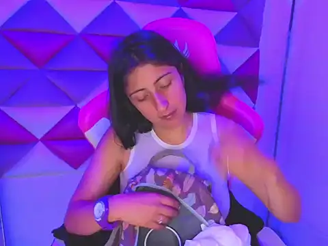 Cameron cutte online show from 12/19/25, 03:54