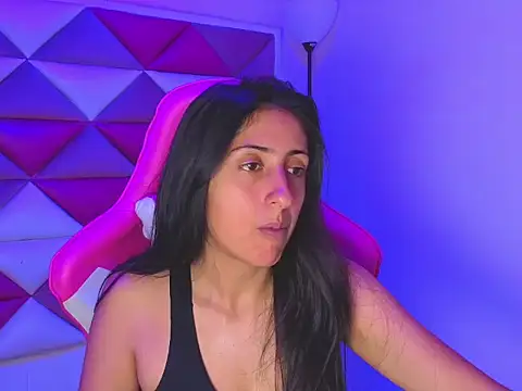 Cameron cutte online show from 11/16/25, 03:44